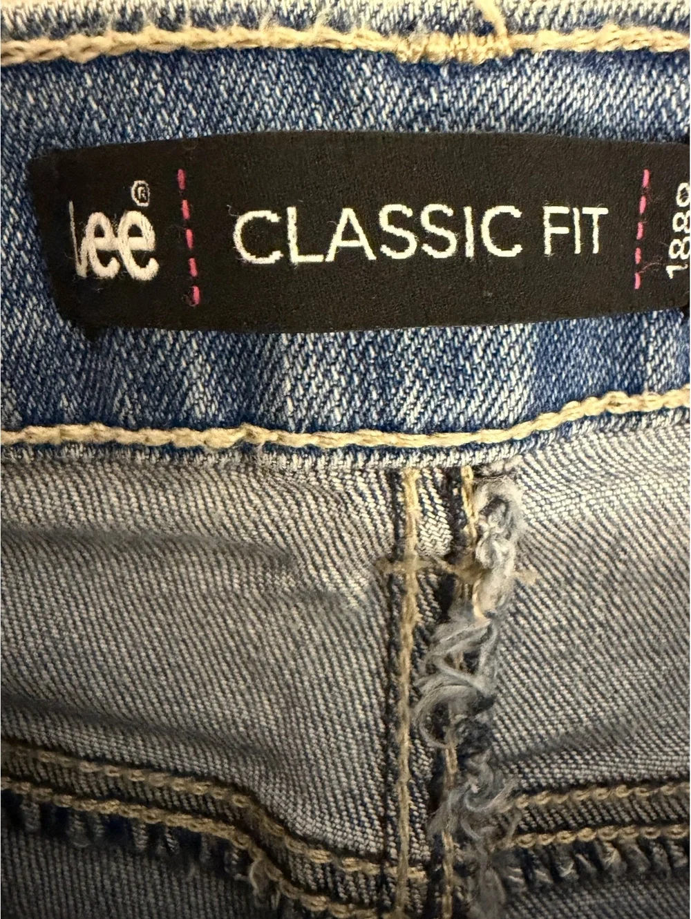 Lee Classic Fit Women's Medium Blue Denim Jeans Size 8